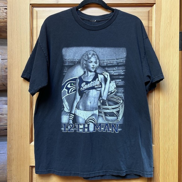 Seattle Seahawks 12th Man Marilyn Distressed Faded Black T-Shirt Tee Mens Sz XL - Picture 1 of 10